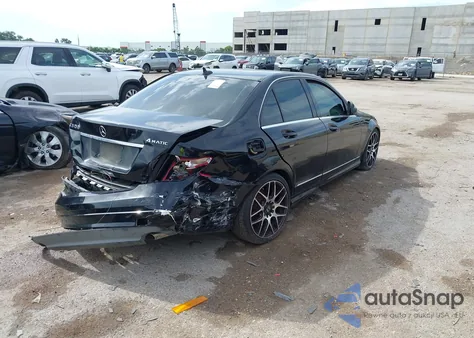 2009 Mercedes-Benz C 300 Luxury 4Matic/Sport 4Matic из США, поврежденный, VIN WDDGF81X99R083689